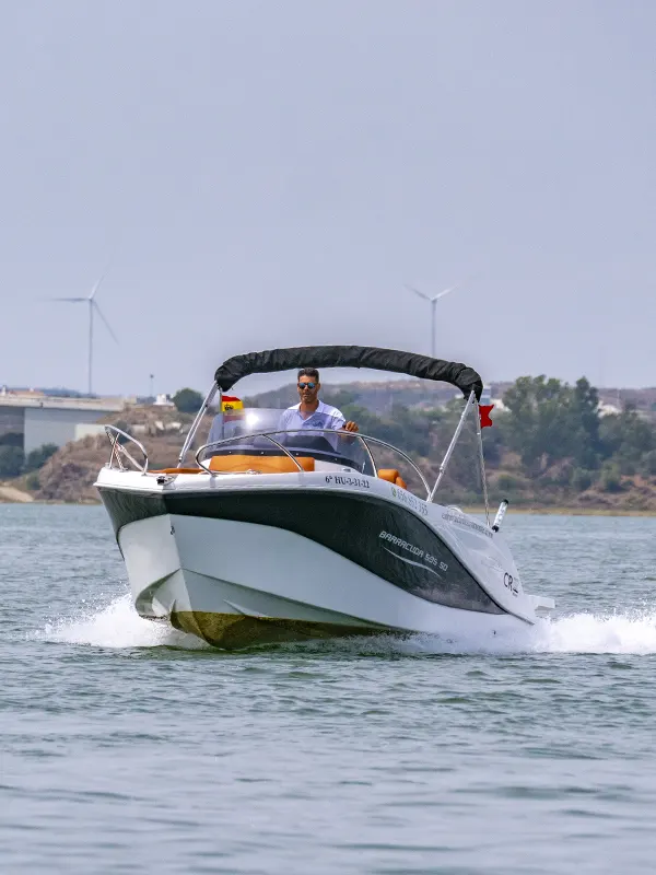 alquiler barco barracuda 595 ayamonte sin patron 10